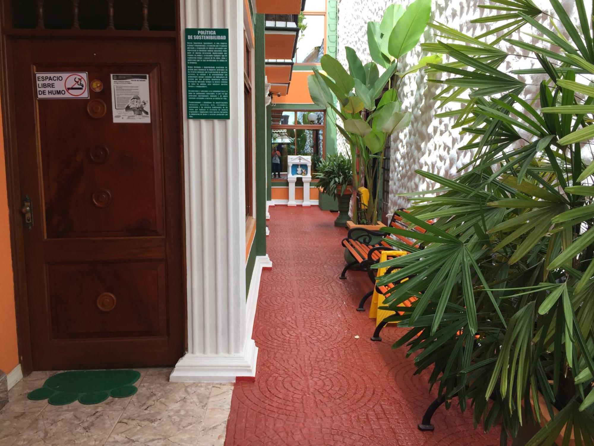 Apartahotel Tierras Amazonicas Летисия Екстериор снимка