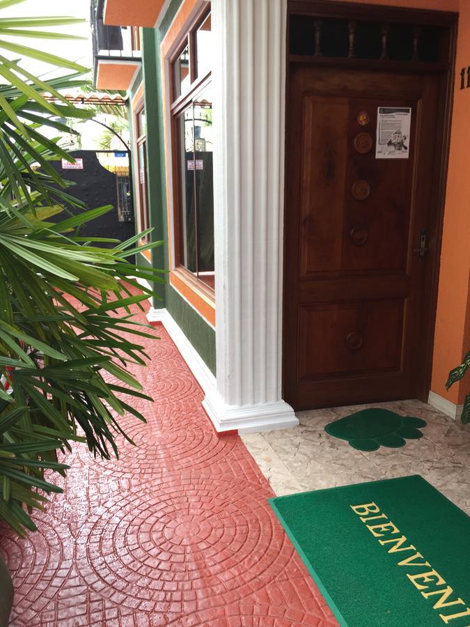 Apartahotel Tierras Amazonicas Летисия Екстериор снимка